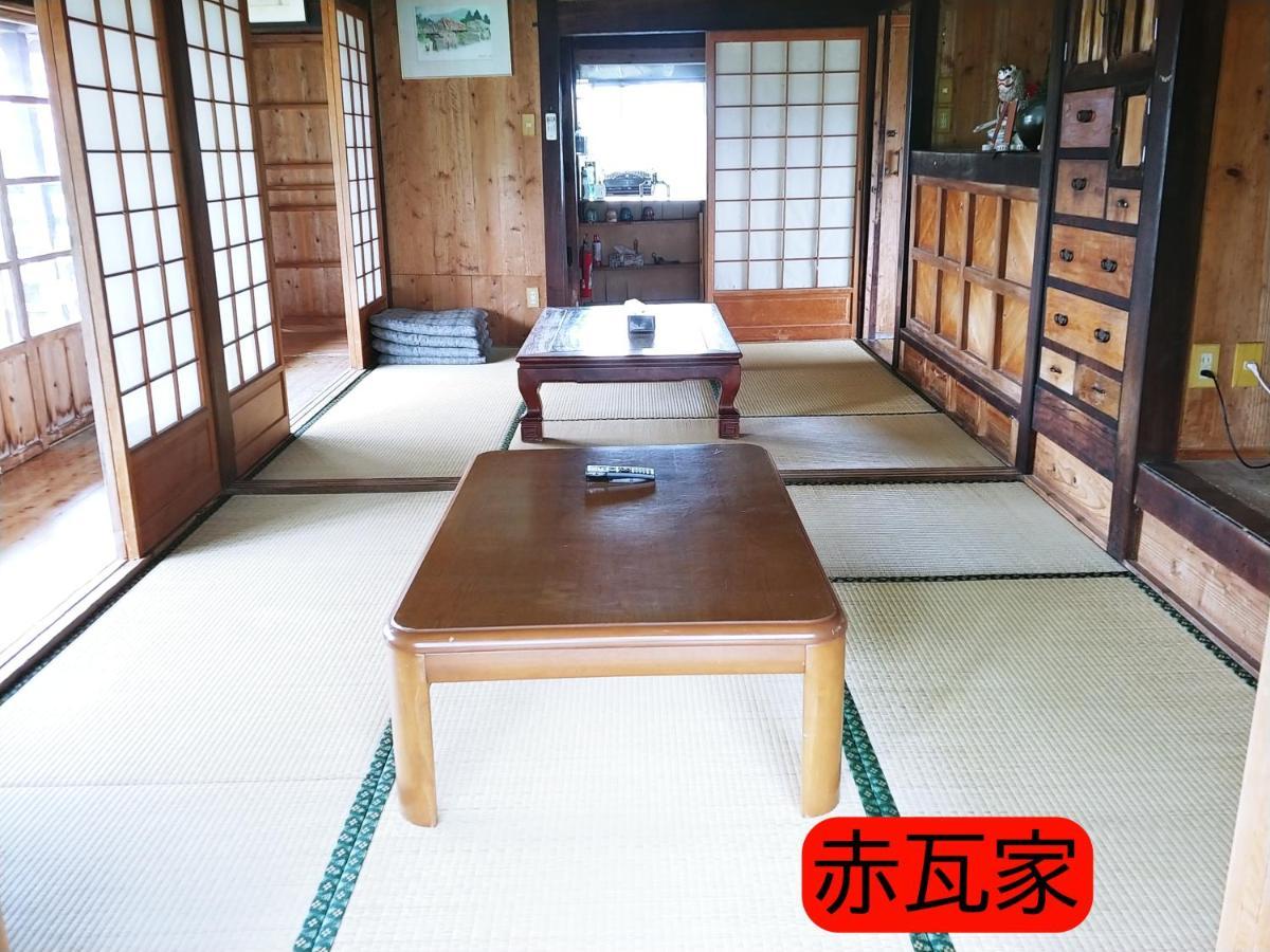 Cottage Canac Motobu Exterior photo