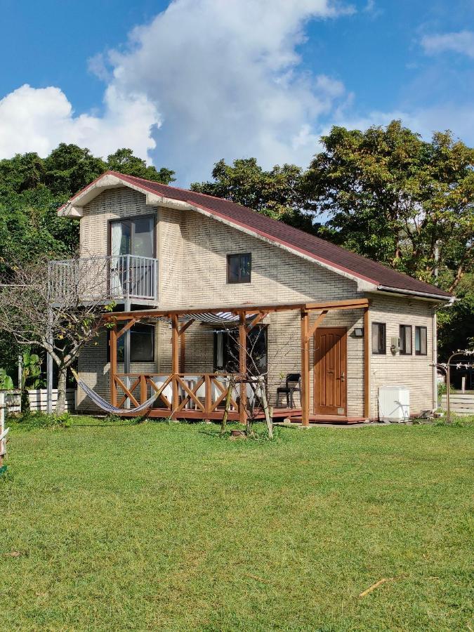 Cottage Canac Motobu Exterior photo